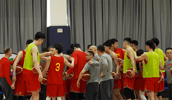 仅23.5岁！乔尔杰维奇迎考验，名记解读：战日本队或决定未来