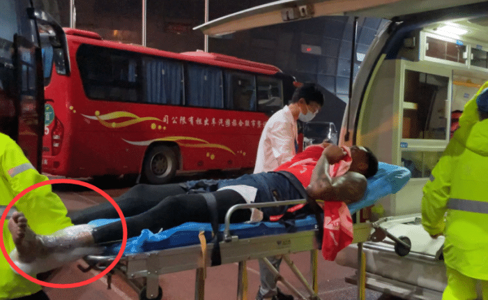 5人5犯+1驱逐！广东胜浙江，担架车拉走3人揪心，辽宁成赢家